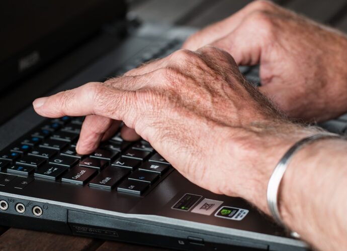 Senioren - Wie Technologie das Leben der älteren Generation verbessert